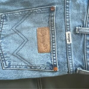 Wrangler women’s Blue Jeans